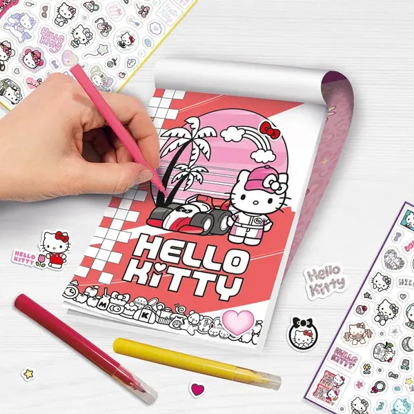 Hello Kitty - kolorowanka z naklejkami