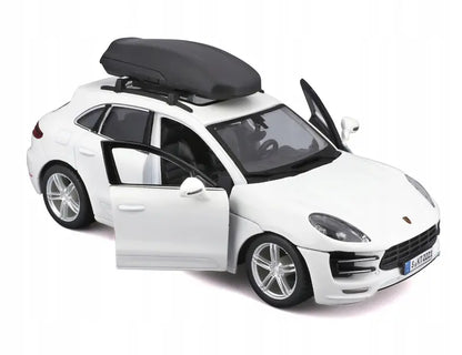 BBU 1:24 Eurotrek PorscheMacan Touring white 23013