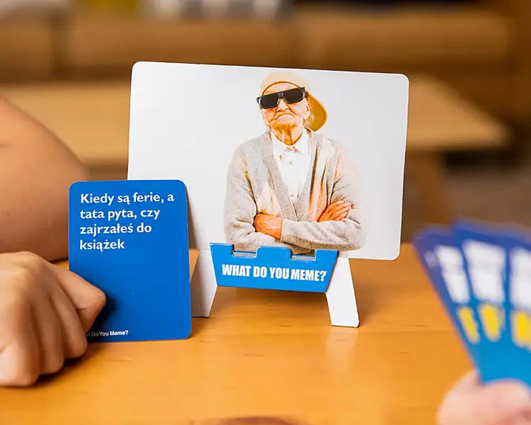 Gra familijna - What do you meme?