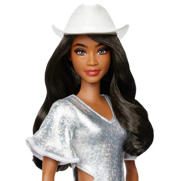 Barbie lalka kowbojka w brokatowej sukience