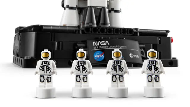 Lego Technic - Rakieta SLS NASA Artemis