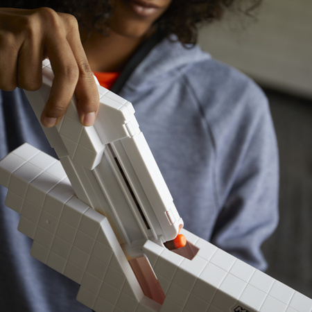 NERF Minecraft Sabrewing  F4733