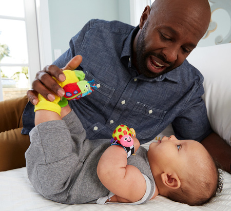 Lamaze TOMY zestaw grzechotek robaczki na rączki LC27634