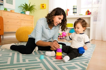 Lamaze Liczenie Kubeczków TOMY L27870